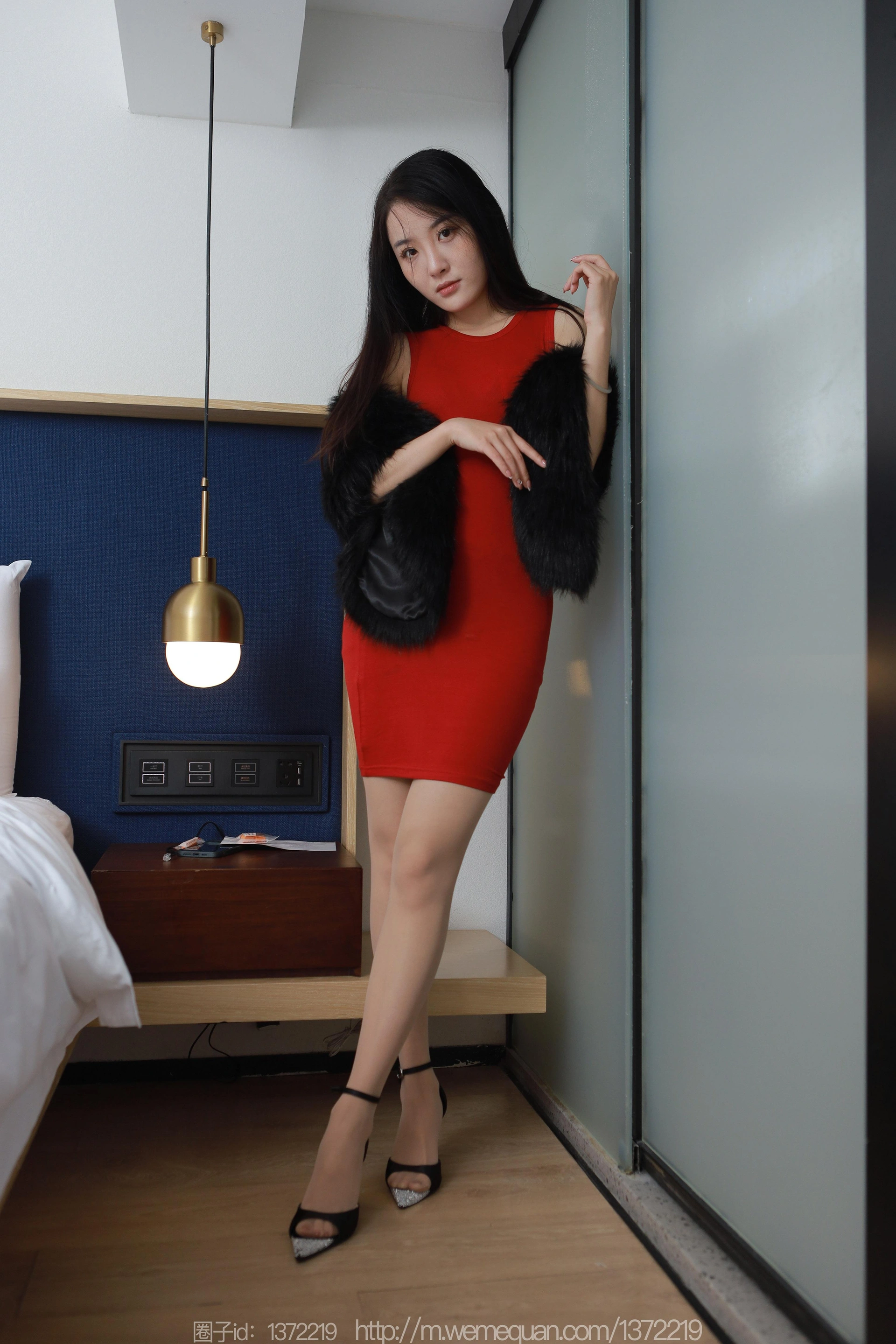 [IESS异思趣向] 2023.01.24 丝享家 1339 婉萍《红裙情人》 2