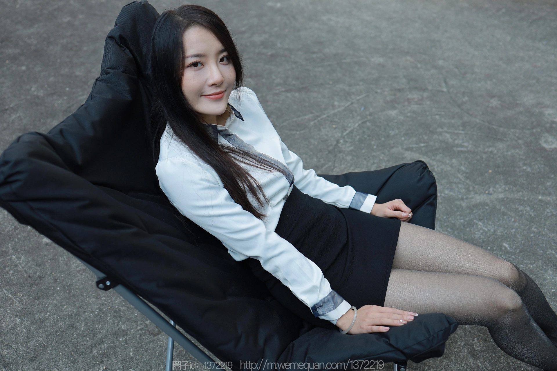 [IESS异思趣向] 2023.02.11 丝享家 1358 婉萍《户外OL》 3